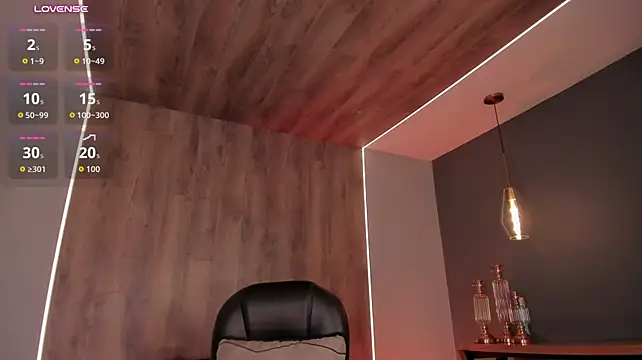 GiannaWatson - saliva in tits