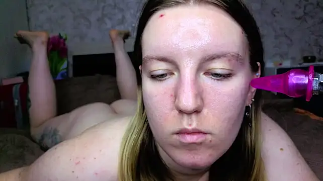 Baiambel_Mi - dildo in ass