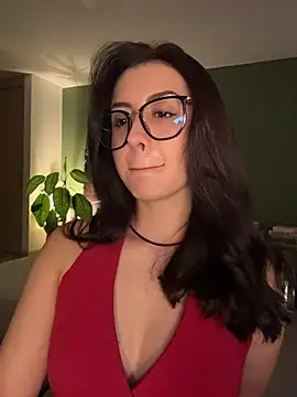 EmaSaenz - Enjoy your vibes emma