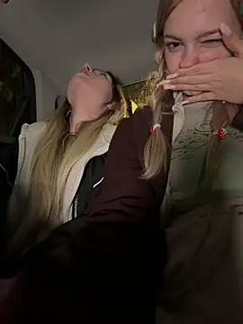Elsawhere - RISKY!! NANCY OFF PANTS IN UBER🚖😱
