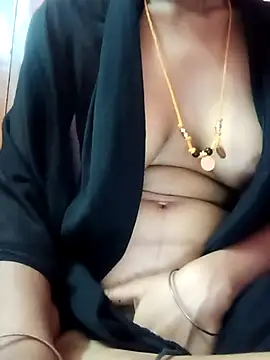 Tamil_teen_22 - Boobs oil massage