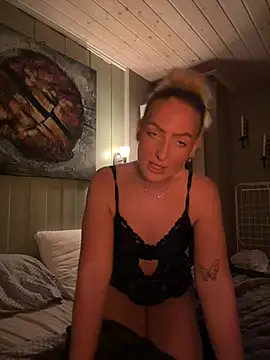 Cutenorax - Flash tits🥵
