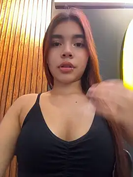 Cata_vargas - FULL NAKED UNDER THE TABLE+FUCK PUSSY🔥