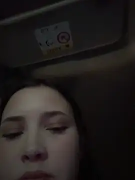 Youurbabyy - Me tocar no carro💦