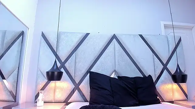 ValeryRoughe - Show Boobs 🍒🍒