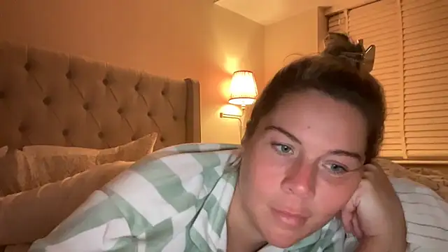 Erincheshire - LT GETS SNAP AND 2 SEXTAPES