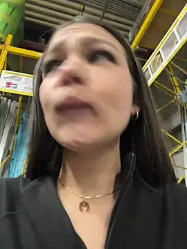 Alyshanon18 - FINGER IN ASS🥵