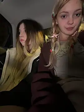 Elsawhere - ELSA PROVE HAVENT PANTIES! LOWER PANTS