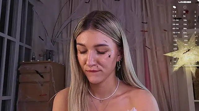 AdelaNovela - Help my naked pussy cum