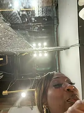 MadameMuse - Discrete whole toy im my ass