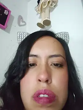Queen_Ashly - Naked + oil In the body 😏