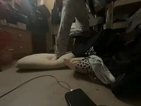 Snowbunnycake_131 - Put lush in pussy