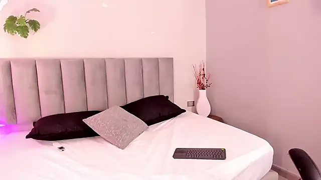 Ivanacoper - sexy dance+naked+oil boobs