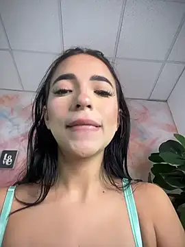 TiniLoveXXX - KEEP MY KITTY WET WITH YOUR VIBES💦