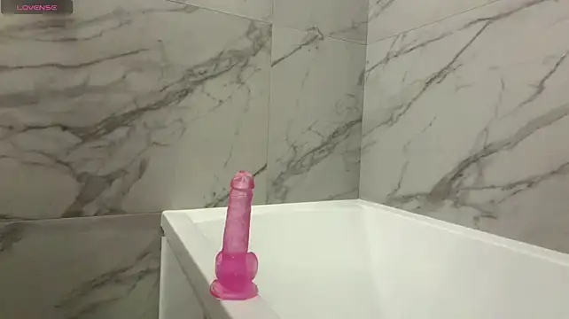 ZenZestX - Fuck me with my dildo close-up