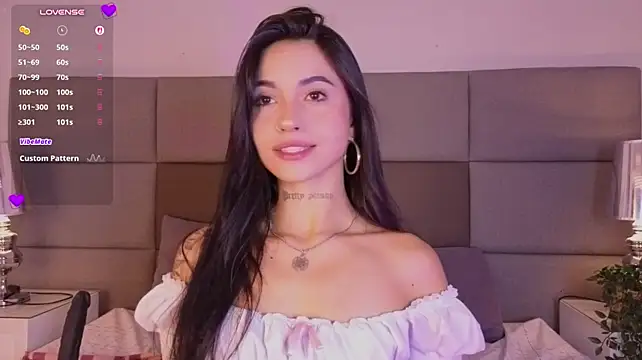 BrianaJhons19 - REMOVE PANTY + FINGER IN ASS