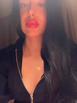 DilaraSkyyy - Doggypose 1min👅