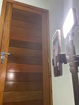 MusaNatacha - Brincar com o grelo