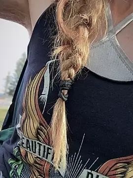 GoldenFlameGoddess - Make my pussy wet