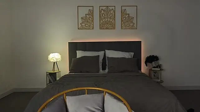 Adele_armass - ass spanking