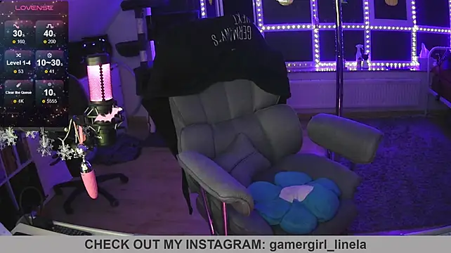 Gamergirl-Linela - LT Gets Dildo Blowjob Video