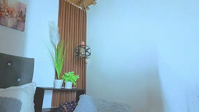 Nikkystorm1_