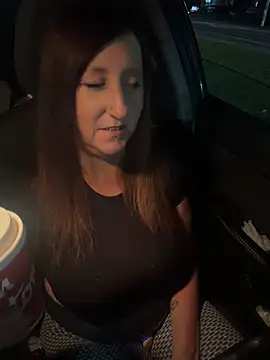 XoTatianaXo - Can I cum with my clothes on?