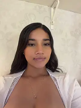 AlessiaVallmont - Control my LUSH 5 mins while fucking