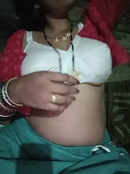 Sexyradha_