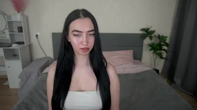 WildKittenX_ - doggy without panties