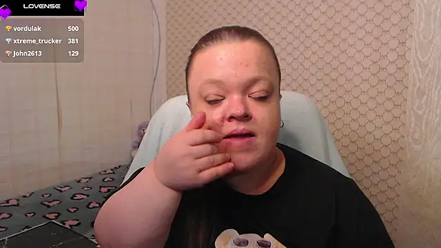 Janiffer_MiMi - take a shower