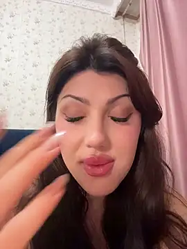 BubblyAlena - make me wet and naughty 💦💦