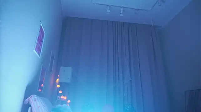 LoveSeekins - ghost moans sexy while teasing nipples