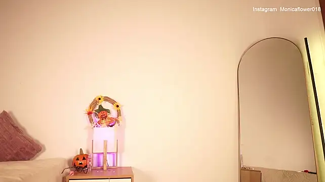 Monicaflowerr - anal dildo