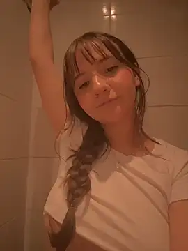 AmyPalacioss - 🌼Your Milk In My Red Ass and Spread🌼