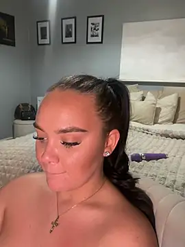 MaddisonWhitex - Oils Boobs