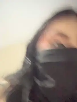 Zharaaa18 - Slowly touch my vagina without panties🌸