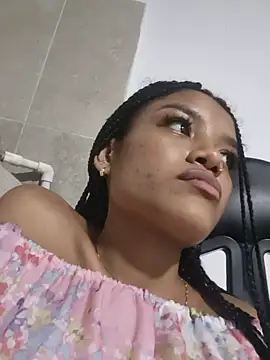 Natalia-Aurora - oil show