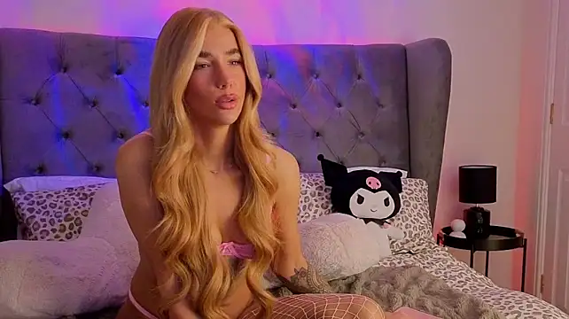 KENNIEXROSE - ride dildo show😻