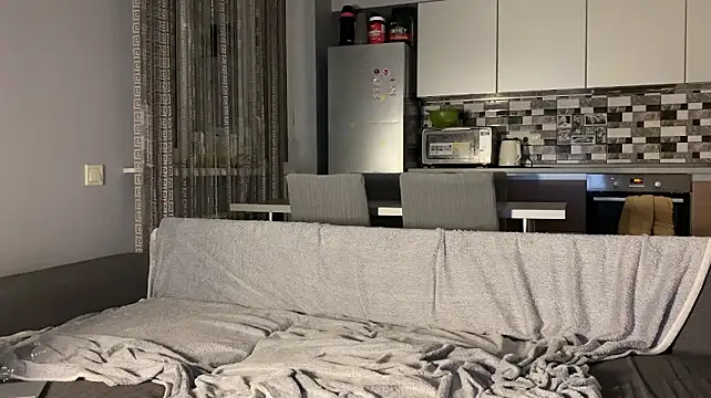 LOLASOLARETHAN - strip naked