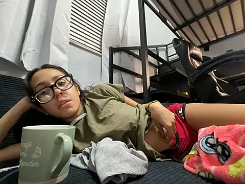 C00k13kat - face fuck 3 mins