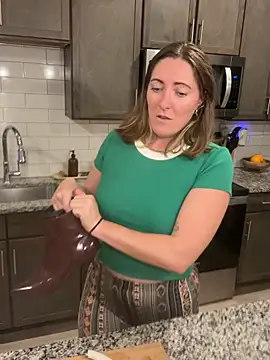 Cuteassabutton - Take off my top