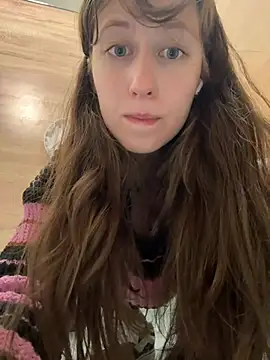 FroggyAnna - MOAN LOUDER BABY