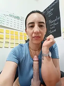 Christine-x - My pussy in your face without pantys