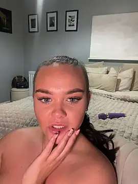 MaddisonWhitex - Oils Boobs