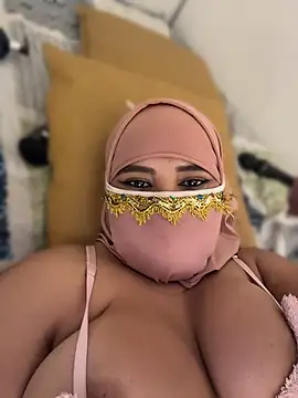 Karim_Nabil - Slap my tits 👋🥥