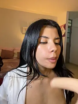 Isabella__naugthy - Remove my panty x 4 min