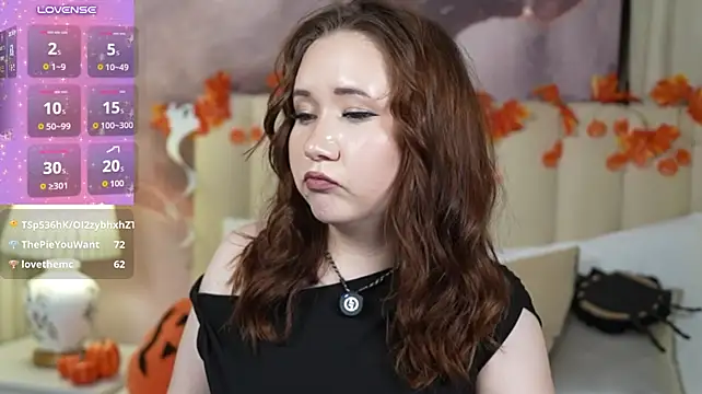 Daisy_Daylark - oil to the ass💕
