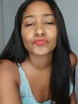 Berry_Bans - Put 2 fingers in pussy