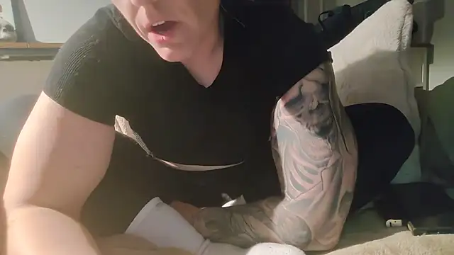 RavenNyxxx - i have a surprise to tell you!!!